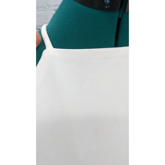 Lulus Women Ivory Halter Open Back Tie Crop Top Y2K Beach Minimalist Size M NWT - Picture 3 of 9